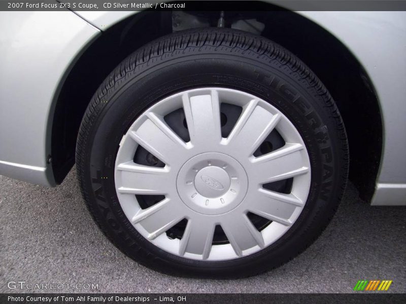 CD Silver Metallic / Charcoal 2007 Ford Focus ZX3 S Coupe