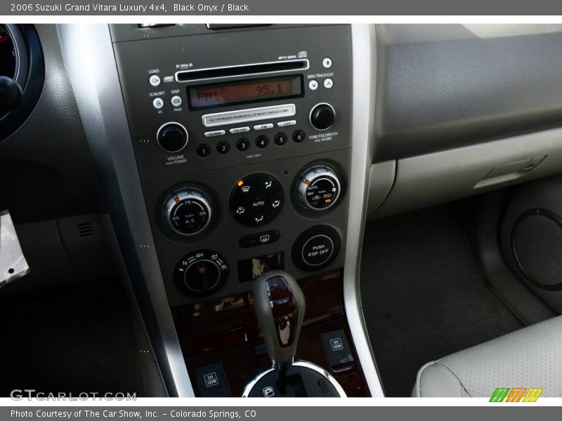 Black Onyx / Black 2006 Suzuki Grand Vitara Luxury 4x4