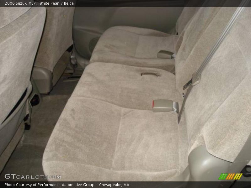 White Pearl / Beige 2006 Suzuki XL7