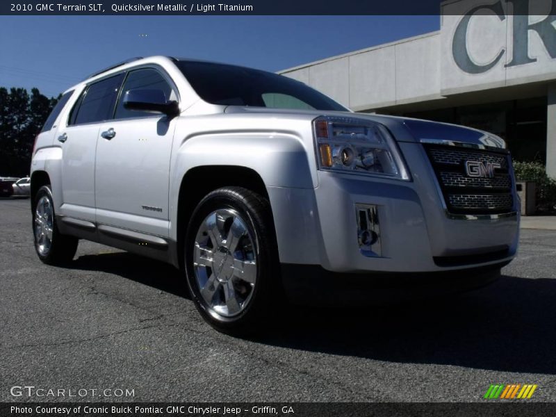 Quicksilver Metallic / Light Titanium 2010 GMC Terrain SLT