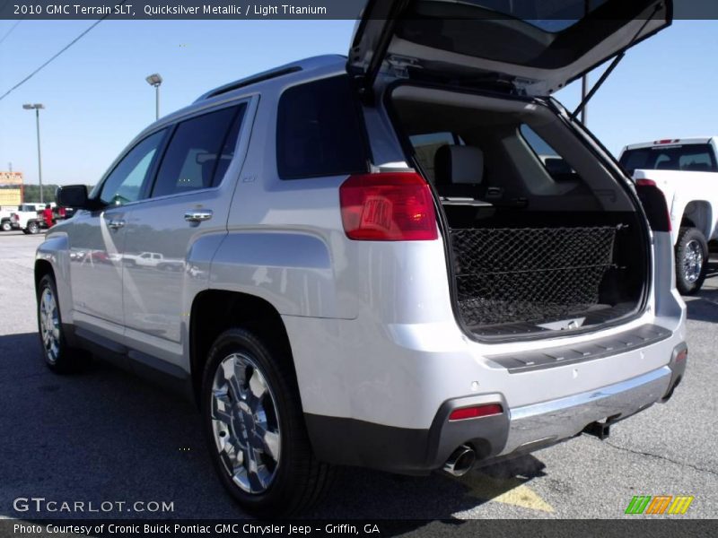 Quicksilver Metallic / Light Titanium 2010 GMC Terrain SLT