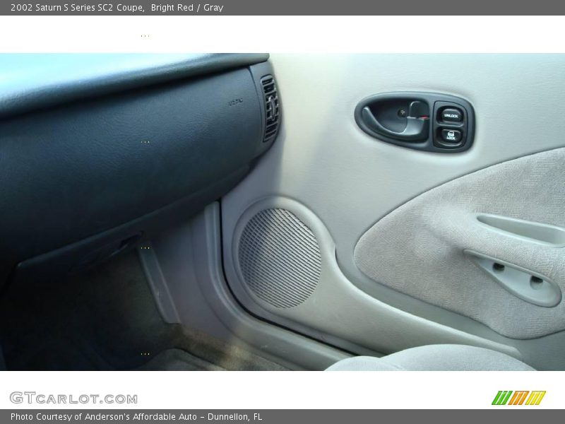 Bright Red / Gray 2002 Saturn S Series SC2 Coupe
