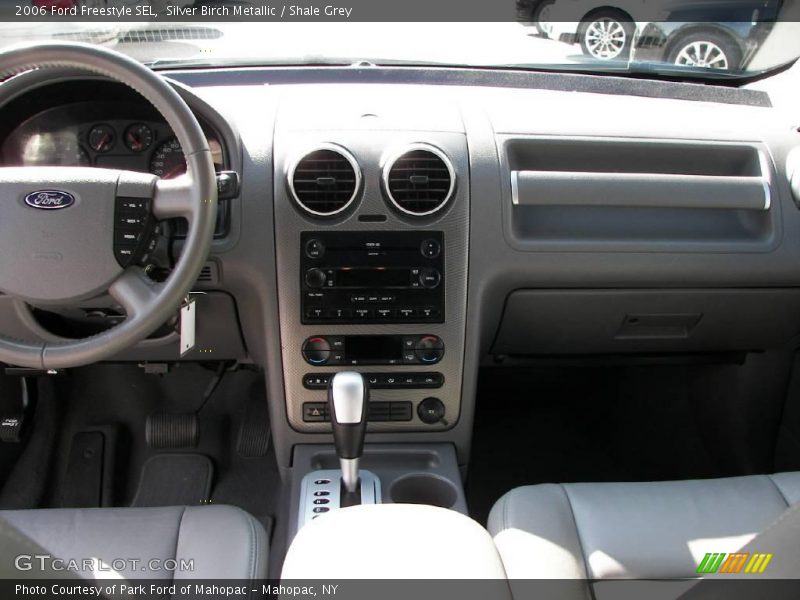 Silver Birch Metallic / Shale Grey 2006 Ford Freestyle SEL