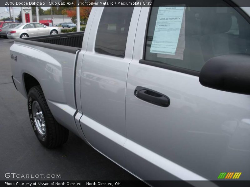 Bright Silver Metallic / Medium Slate Gray 2006 Dodge Dakota ST Club Cab 4x4