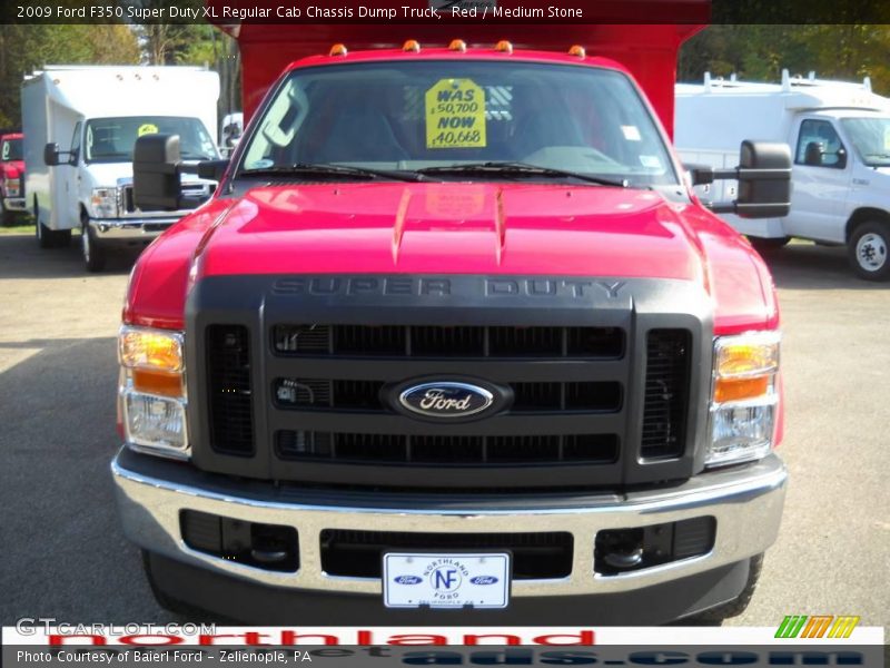 Red / Medium Stone 2009 Ford F350 Super Duty XL Regular Cab Chassis Dump Truck