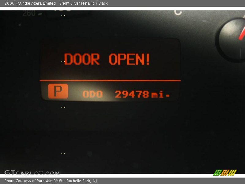Bright Silver Metallic / Black 2006 Hyundai Azera Limited