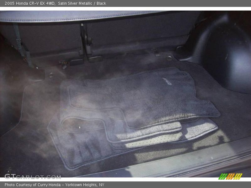 Satin Silver Metallic / Black 2005 Honda CR-V EX 4WD