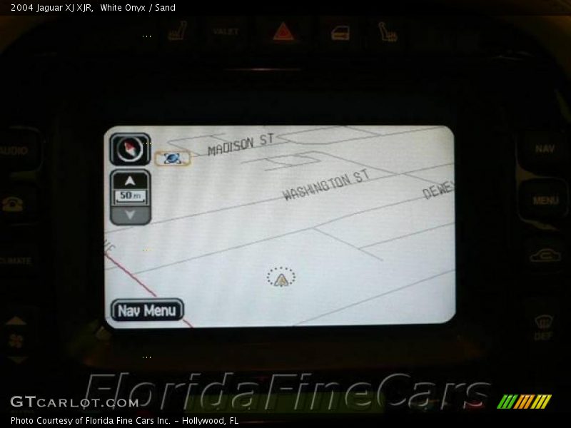 White Onyx / Sand 2004 Jaguar XJ XJR