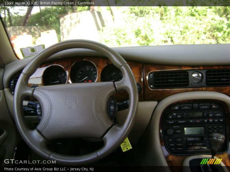 British Racing Green / Cashmere 1999 Jaguar XJ XJ8