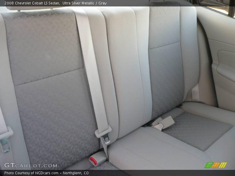 Ultra Silver Metallic / Gray 2008 Chevrolet Cobalt LS Sedan