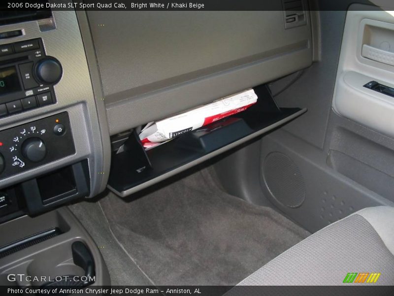 Bright White / Khaki Beige 2006 Dodge Dakota SLT Sport Quad Cab