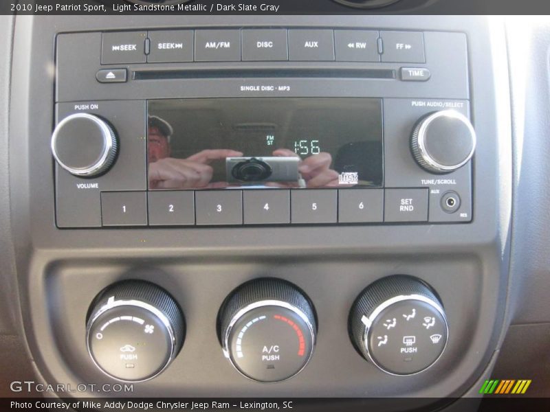 Light Sandstone Metallic / Dark Slate Gray 2010 Jeep Patriot Sport