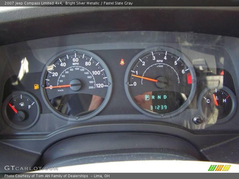 Bright Silver Metallic / Pastel Slate Gray 2007 Jeep Compass Limited 4x4