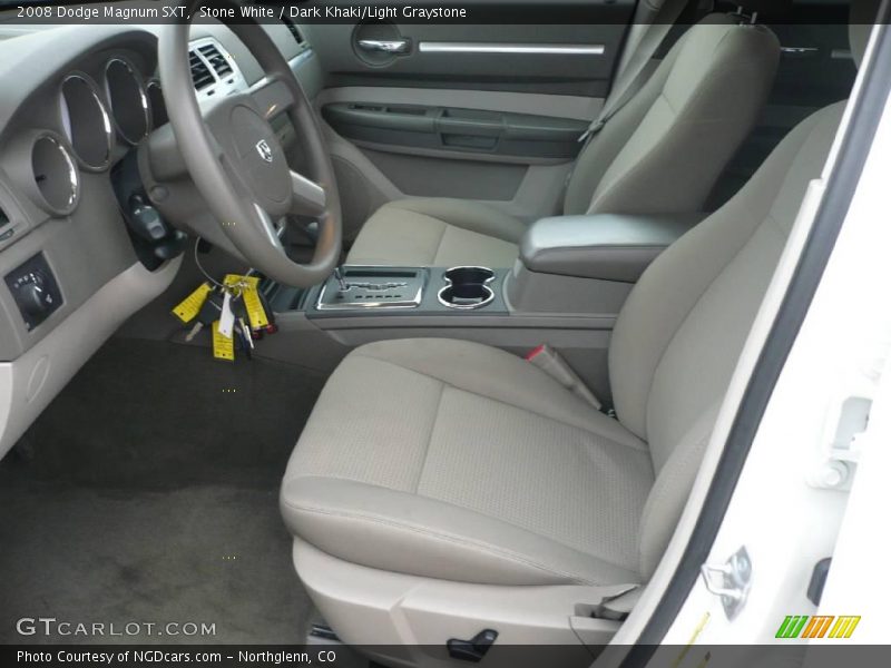 Stone White / Dark Khaki/Light Graystone 2008 Dodge Magnum SXT