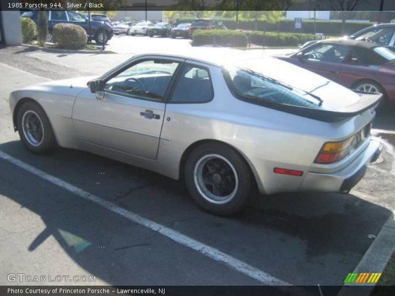 Silver / Black 1985 Porsche 944
