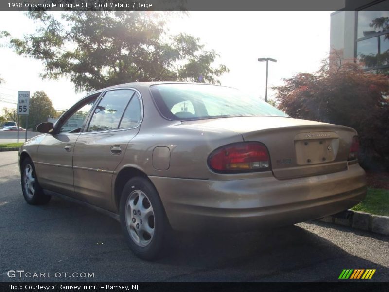 Gold Metallic / Beige 1998 Oldsmobile Intrigue GL