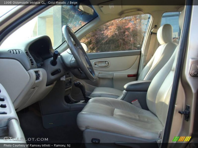 Gold Metallic / Beige 1998 Oldsmobile Intrigue GL