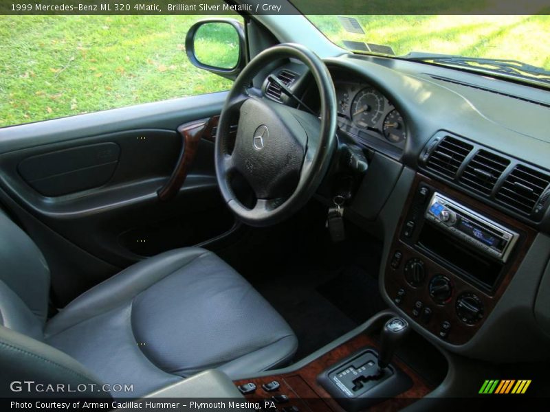 Brilliant Silver Metallic / Grey 1999 Mercedes-Benz ML 320 4Matic