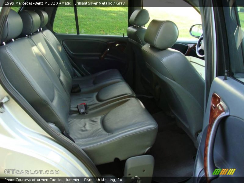 Brilliant Silver Metallic / Grey 1999 Mercedes-Benz ML 320 4Matic