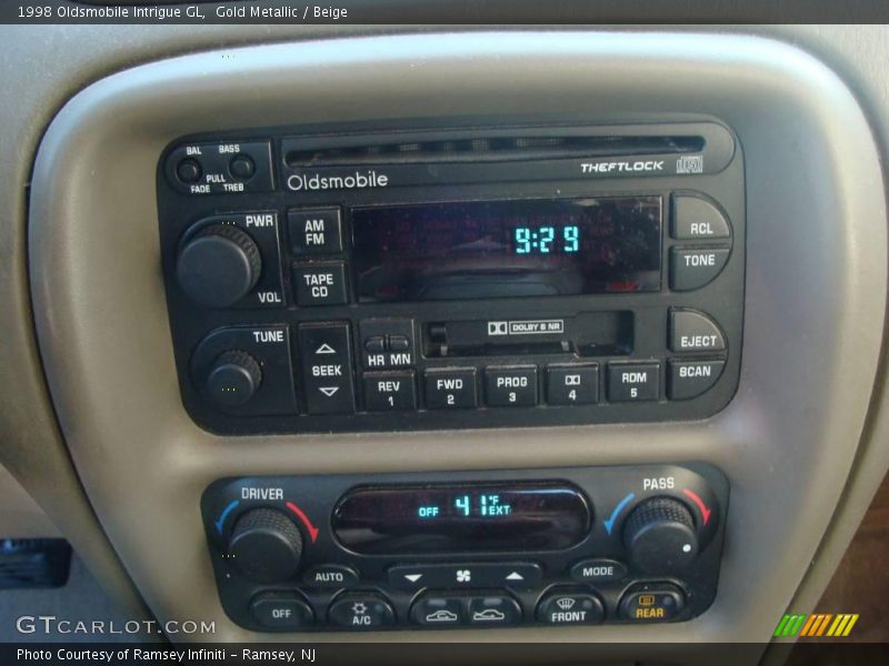 Gold Metallic / Beige 1998 Oldsmobile Intrigue GL