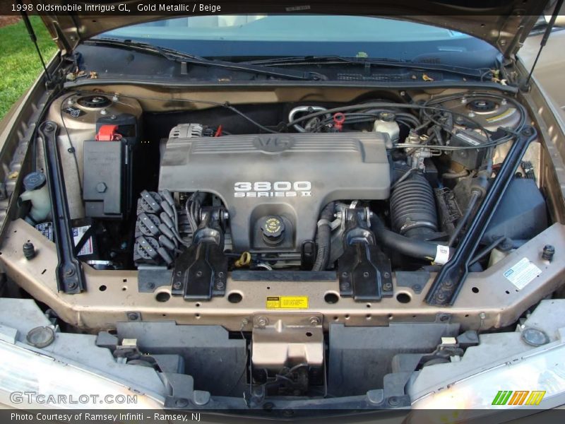 Gold Metallic / Beige 1998 Oldsmobile Intrigue GL