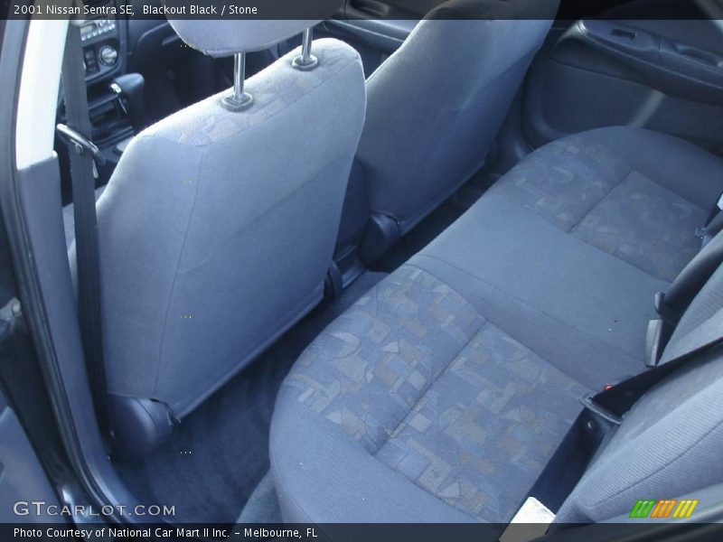 Blackout Black / Stone 2001 Nissan Sentra SE