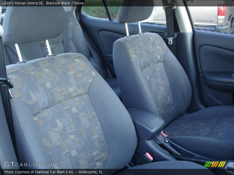 Blackout Black / Stone 2001 Nissan Sentra SE