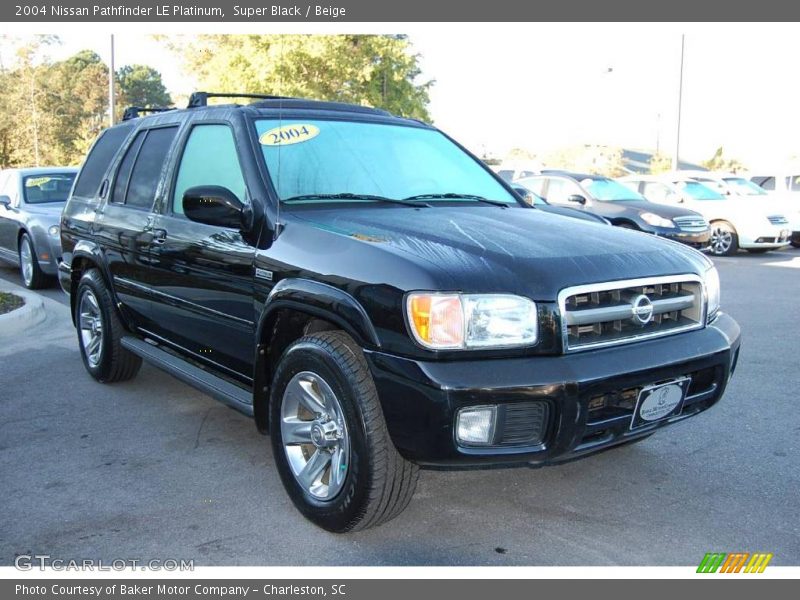 Super Black / Beige 2004 Nissan Pathfinder LE Platinum