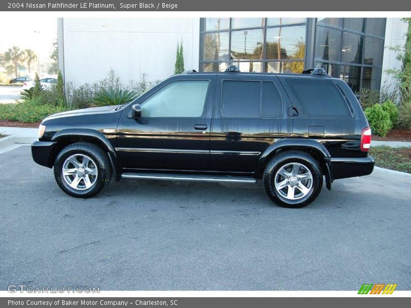 Super Black / Beige 2004 Nissan Pathfinder LE Platinum