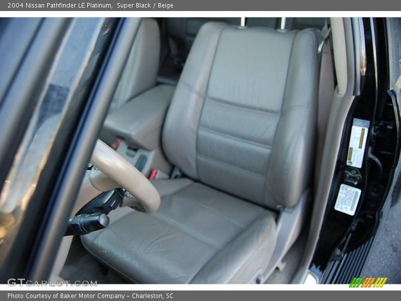 Super Black / Beige 2004 Nissan Pathfinder LE Platinum