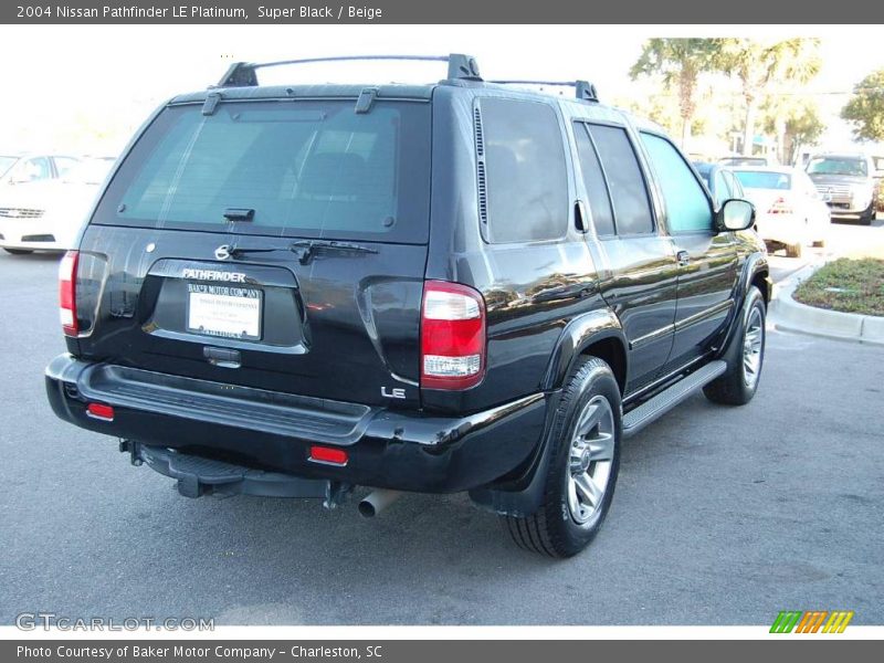 Super Black / Beige 2004 Nissan Pathfinder LE Platinum