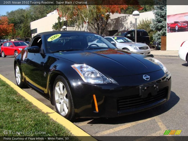 Super Black / Charcoal 2005 Nissan 350Z Touring Roadster