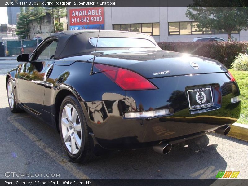 Super Black / Charcoal 2005 Nissan 350Z Touring Roadster