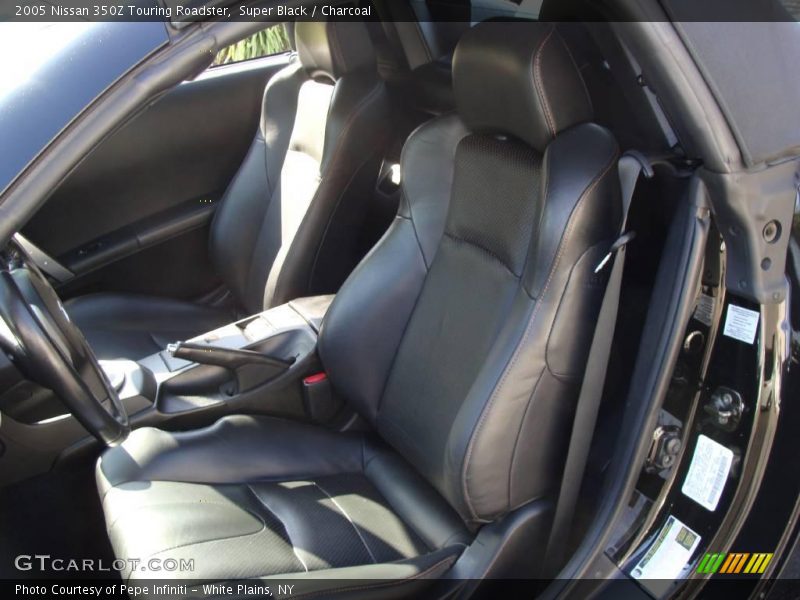 Super Black / Charcoal 2005 Nissan 350Z Touring Roadster