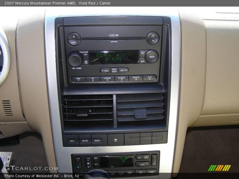 Vivid Red / Camel 2007 Mercury Mountaineer Premier AWD
