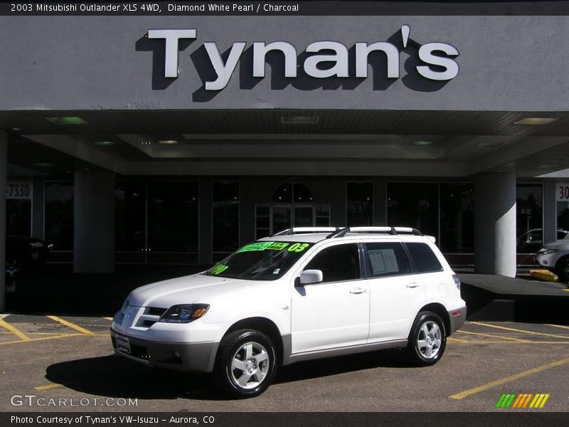 Diamond White Pearl / Charcoal 2003 Mitsubishi Outlander XLS 4WD