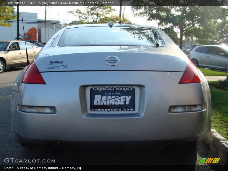Silver Alloy Metallic / Charcoal Leather 2006 Nissan 350Z Coupe