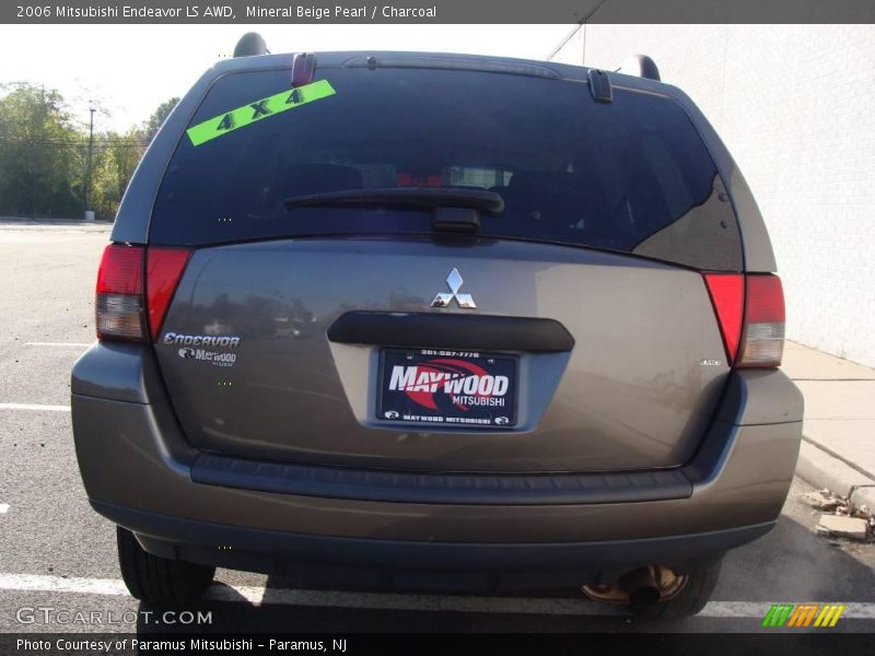 Mineral Beige Pearl / Charcoal 2006 Mitsubishi Endeavor LS AWD