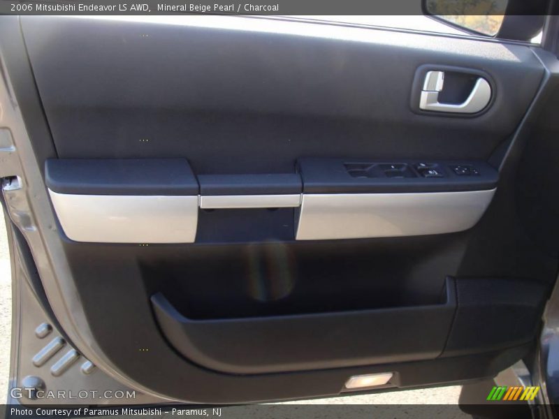Mineral Beige Pearl / Charcoal 2006 Mitsubishi Endeavor LS AWD