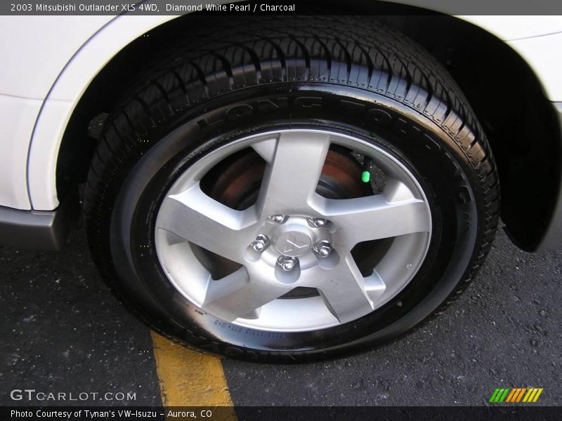 Diamond White Pearl / Charcoal 2003 Mitsubishi Outlander XLS 4WD