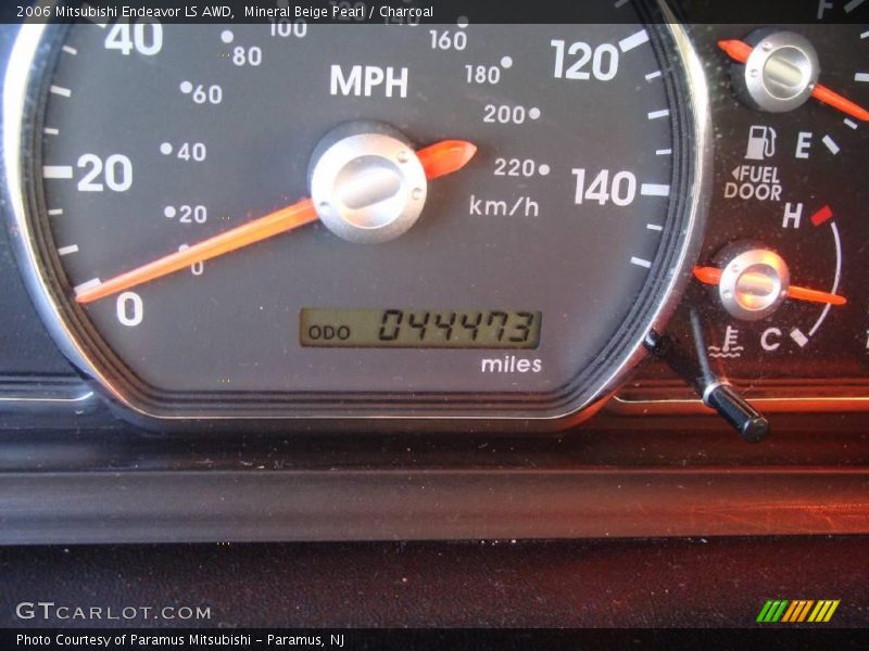 Mineral Beige Pearl / Charcoal 2006 Mitsubishi Endeavor LS AWD
