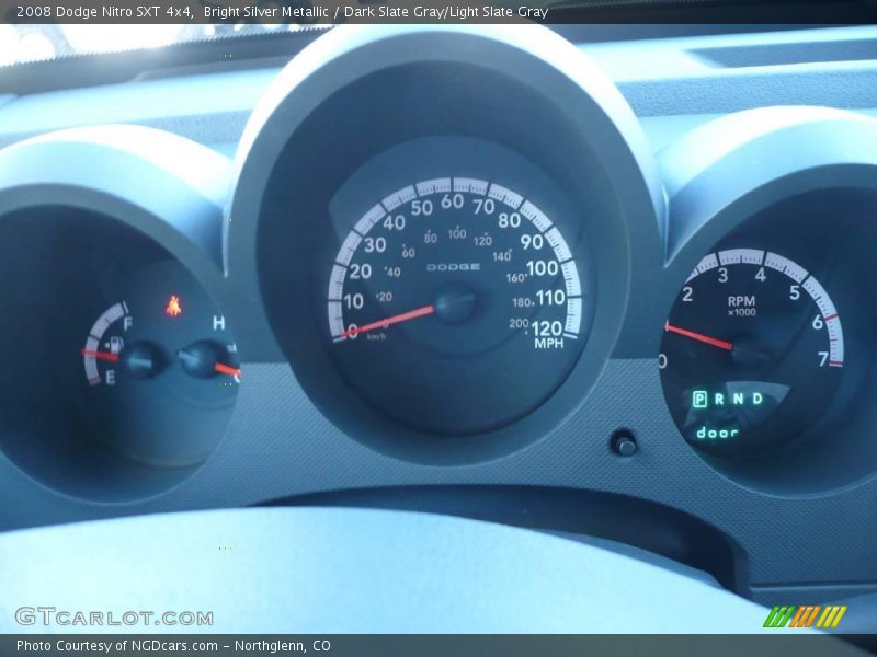 Bright Silver Metallic / Dark Slate Gray/Light Slate Gray 2008 Dodge Nitro SXT 4x4