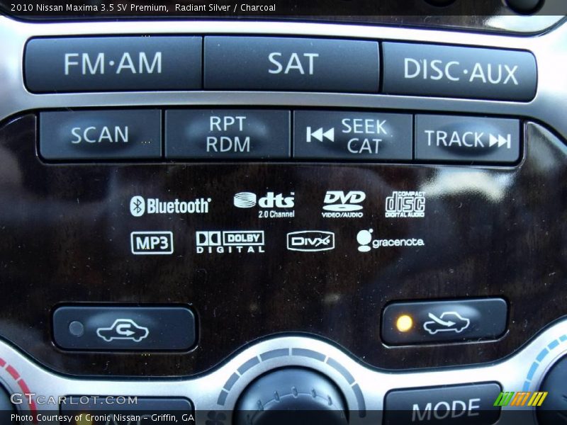 Radiant Silver / Charcoal 2010 Nissan Maxima 3.5 SV Premium