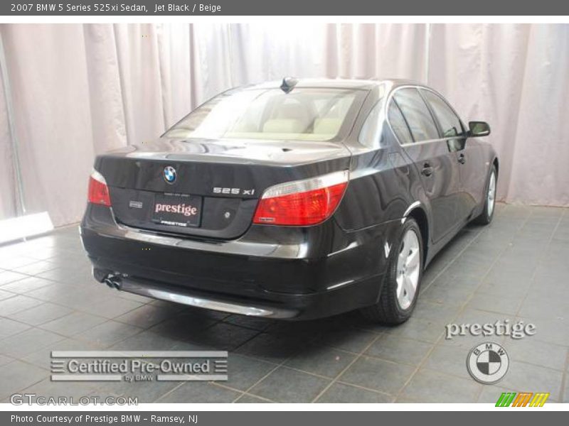 Jet Black / Beige 2007 BMW 5 Series 525xi Sedan