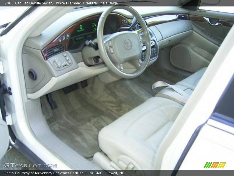 White Diamond / Neutral Shale Beige 2003 Cadillac DeVille Sedan