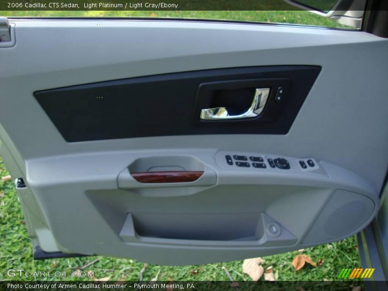 Light Platinum / Light Gray/Ebony 2006 Cadillac CTS Sedan