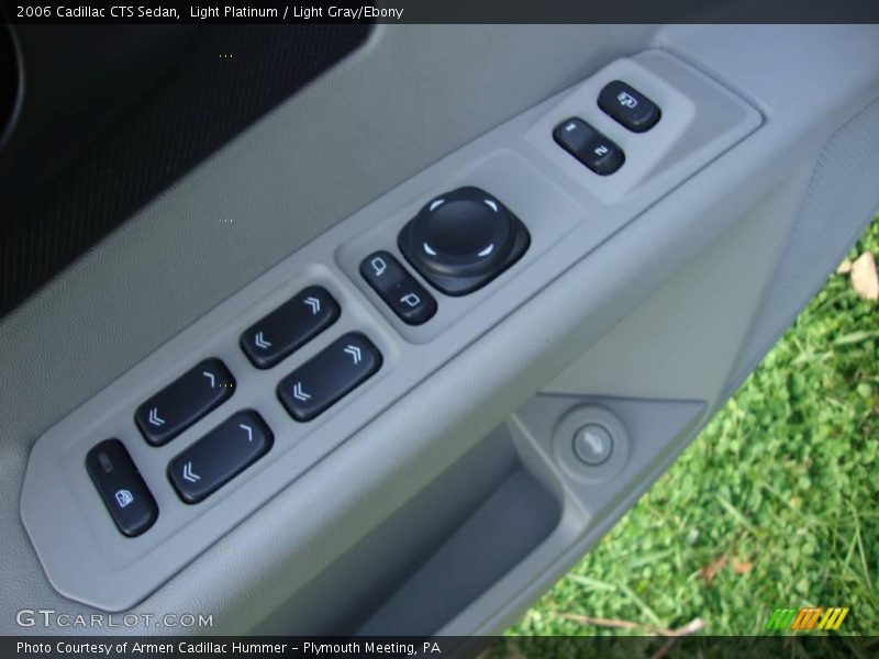 Light Platinum / Light Gray/Ebony 2006 Cadillac CTS Sedan