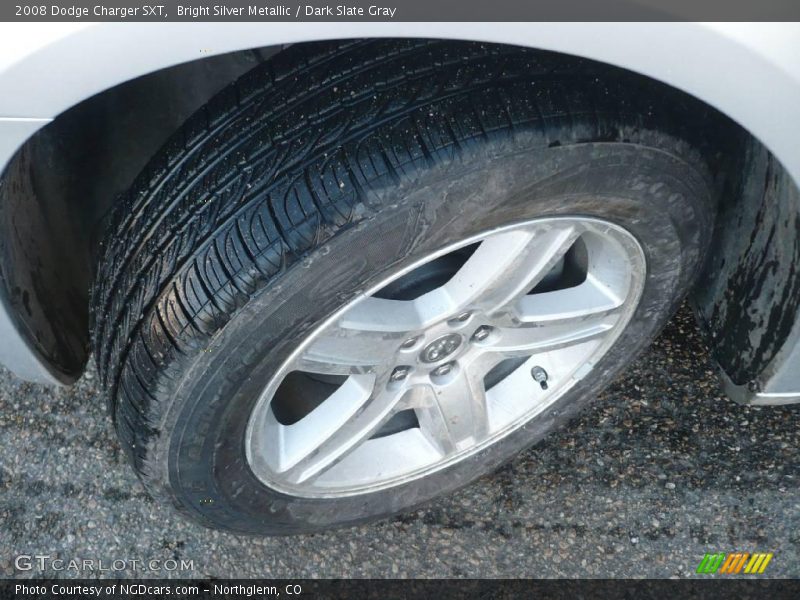 Bright Silver Metallic / Dark Slate Gray 2008 Dodge Charger SXT