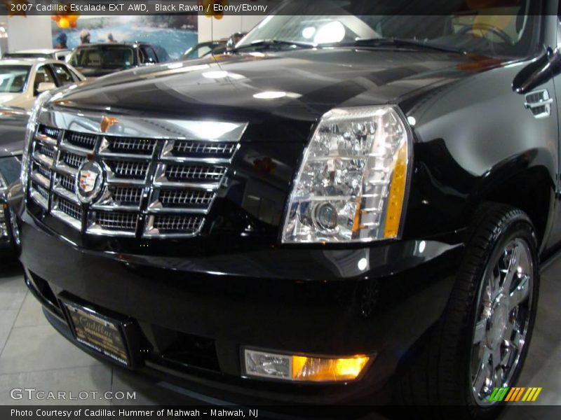 Black Raven / Ebony/Ebony 2007 Cadillac Escalade EXT AWD