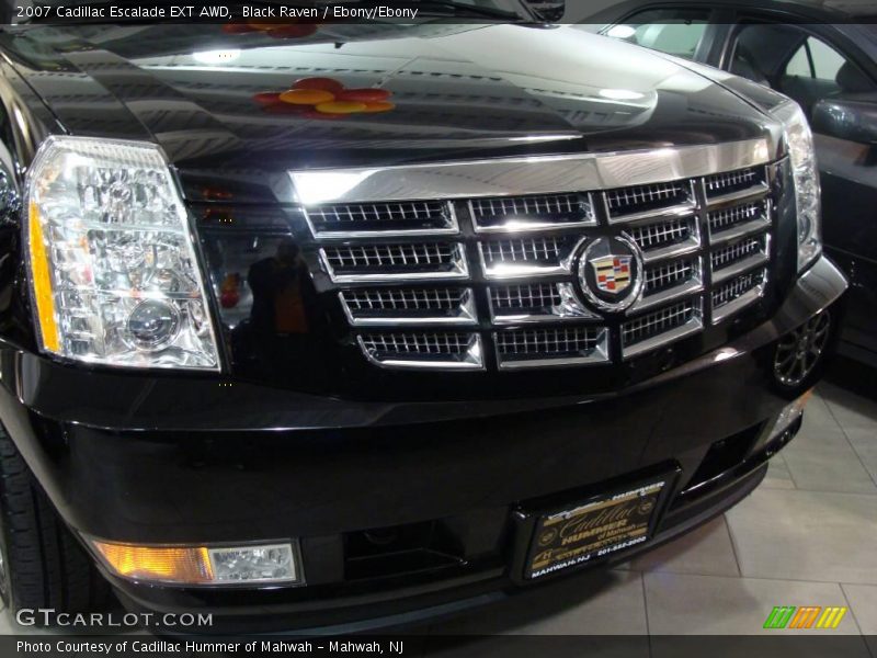 Black Raven / Ebony/Ebony 2007 Cadillac Escalade EXT AWD